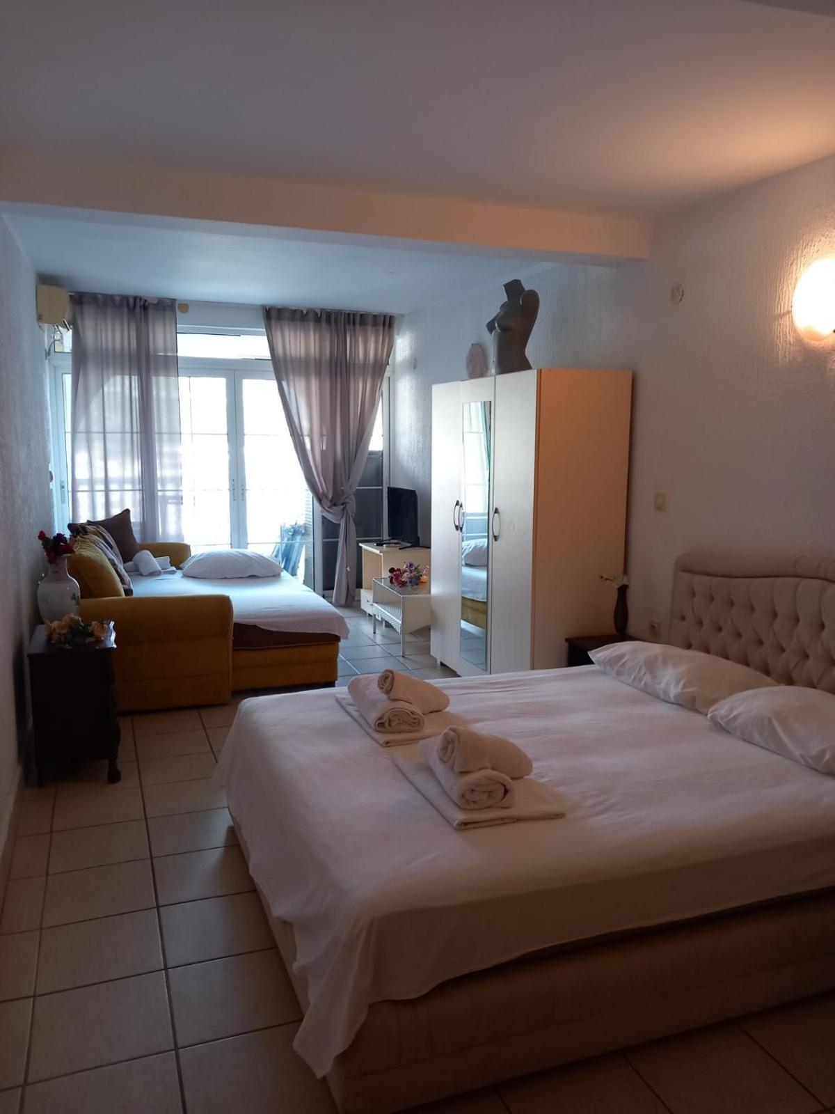 White Hills Apartments Budua Esterno foto